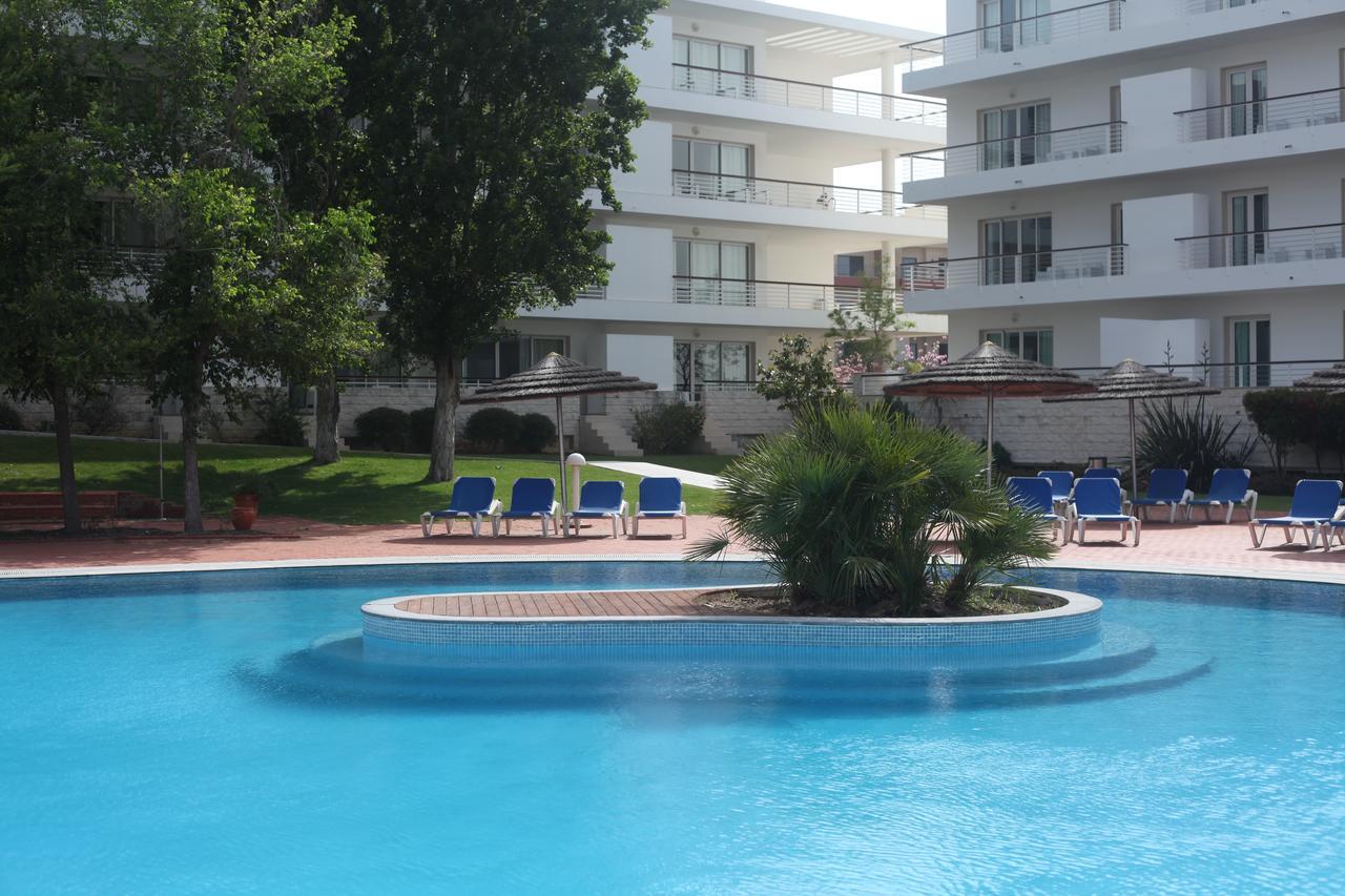 Marina De Residences