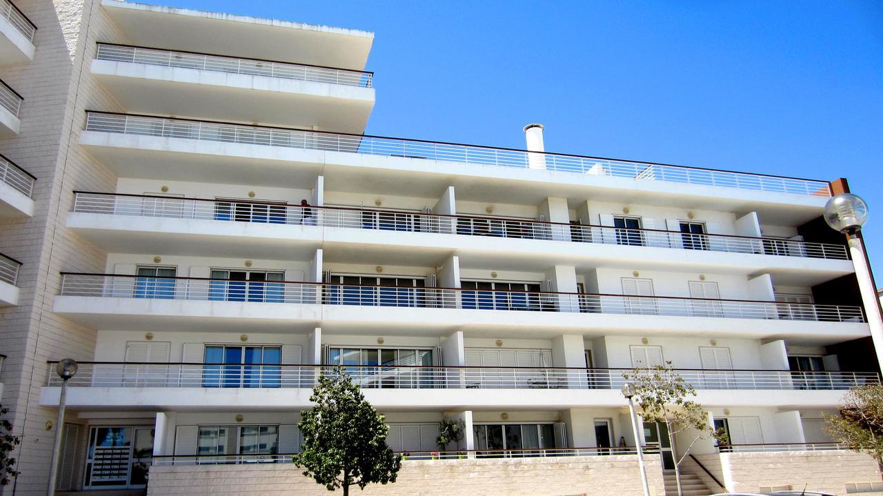 Marina De Residences Apartment