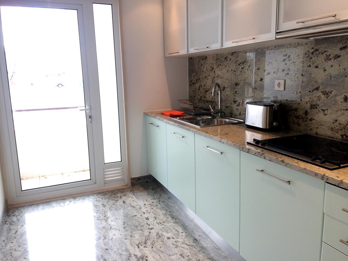 Marina De Residences Apartment